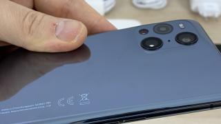 Oppo Find X3 Pro Unboxing şi impresii: microscopul strânge norodul, sticlă din spate arată spectaculos (Video)