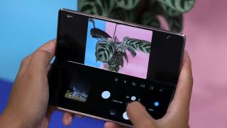 Samsung Galaxy Z Fold 3 tocmai a primit o nouă scăpare: se micşorează ecranul extern