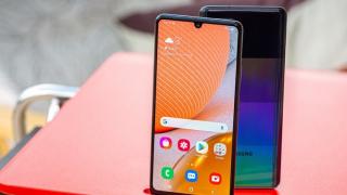 Turul Magazinelor #886: Samsung Galaxy A42 şi M11 la ofertă, reduceri 10% la produse ASUS la eMAG, bandă alergat smart