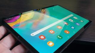 Samsung actualizează tableta Galaxy Tab S5e la Android 11, ultimul update major