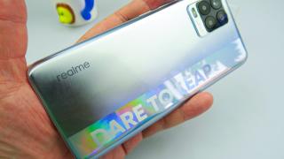 Realme 8: Hardware axat pe gaming, consum video