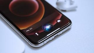 Siri dezvăluie data primului eveniment Apple din acest an! Ar avea loc pe 20 aprilie
