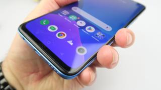 Realme 8 Pro: Baterie plină de recorduri, superlative