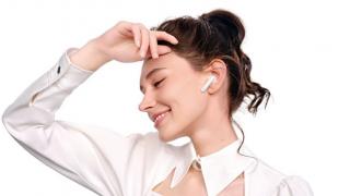 Huawei CBG anunță un parteneriat cu Electric Castle: playlist de 10 ore pe YouTube + concurs FreeBuds 4i