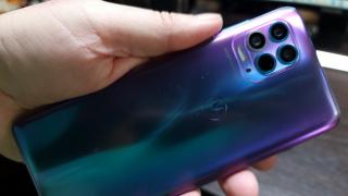 Motorola Moto G100: Hardware de flagship de 2020, high midrange de 2021