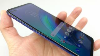 Motorola Moto G100: Display reîncarnat de pe Moto G 5G Plus
