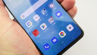 Oppo Reno5 5G: OS, UI, aplicaţii cu extra-uri pentru gameri, Always On Display cu noutăţi