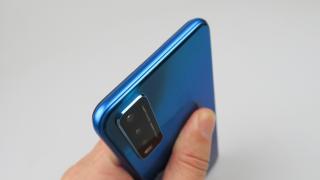 Vivo Y20s: Conectivitate WiFi surprinzătoare, dar şi microUSB jos