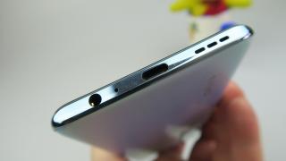 Vivo Y70: Conectivitate stabilă, porturi şi standarde la zi