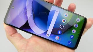 Motorola Moto G 5G: OS, UI, aplicaţii stock cu Android 10 încă
