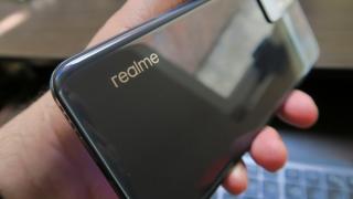 Realme 8 5G: Acustică mono, dar puternică mai ales la jocuri