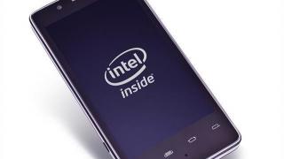 Intel va veni la MWC 2013 cu un nou CPU pentru telefoane, unul dual core