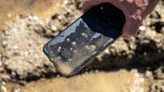 Smartphone-ul robust Motorola realizat în colaborare cu Bullitt Group urmează să debuteze curând; Ar avea CPU Snapdragon 662 și baterie de 5000 mAh