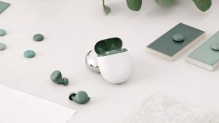 Google Pixel Buds A debutează oficial! Au design dual-tone, autonomie generoasă și control tactil