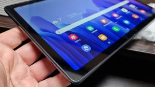 Samsung Galaxy Tab A7 10.4 2020 (4G LTE): Baterie predispusă mai degrabă la binging decât la muncă