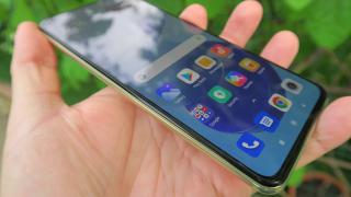 Xiaomi Mi 11 Lite 5G: Display-ul anului 2021 până acum pe telefoane midrange