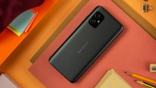eMAG oferă 10% extra reducere pentru o selecție de smartphone-uri populare: Zenfone 8 și iPhone 12 Mini se află pe listă