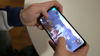 Top 5 jocuri FPS care merită jucate pe Asus ROG Phone 5 Pro