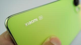 Xiaomi Mi 11 Lite 5G: Benchmark-uri care surclasează flagshipuri din 2020