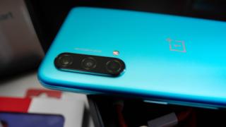 OnePlus Nord CE 5G Unboxing: midrange killerul cu nuanţă oceanică