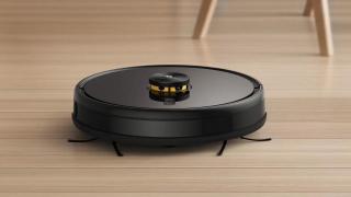 realme prezintă aspiratorul robot TechLife Robot Vacuum, cu sistem LiDAR pentru orientare