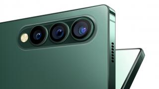 Samsung Galaxy Z Fold 3 primește randări fan-made; Observăm cum ar arăta o variantă cu muchii drepte în stil iPhone 12