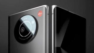 Leica își lansează propriul telefon pe piața din Japonia: Leitz Phone 1 are senzor foto de 1 inch și multe în comun cu Sharp Aquos R6