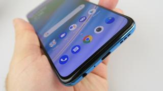 OnePlus Nord CE 5G: Bateria poate vinde lejer telefonul singură
