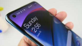 OnePlus Nord CE 5G: Display mai luminos decât cel de pe OnePlus Nord