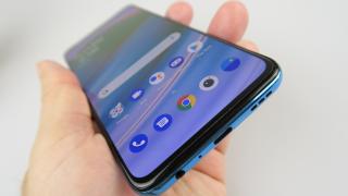OnePlus livrează prima actualizare software pe smartphone-ul Nord CE 5G, cu îmbunătățiri pentru ecran și captura selfie