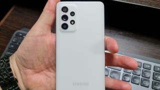 Samsung Galaxy A52 5G: Design mult mai sexy în persoană decât în randări