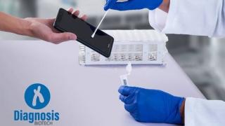 O nouă modalitate de a te testa pentru Covid-19 implică analizarea ecranului telefonului tău