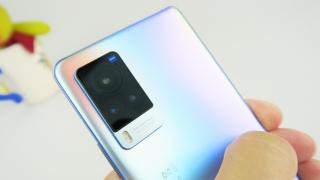 Vivo X60 Pro: Camera cu extra stabilizare, redare corectă a culorilor şi focalizare precisă