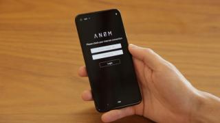 Cineva a cumpărat un Google Pixel 4a cu un backdoor instalat de FBI, software Anom