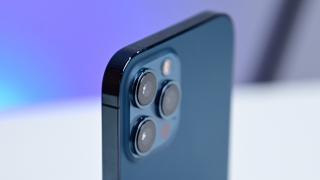 Apple trece la camera periscop! Un brevet nou al său indică un mecanism cu două prisme unice