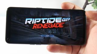 Oppo Reno5 Lite: La benchmark-uri nu impresionează, dar nici de lag nu suferă, iar la gaming se comportă binișor
