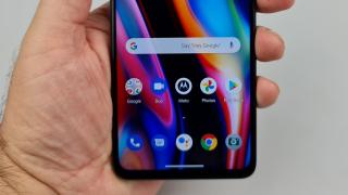 Motorola Moto G 5G Plus: OS, UI, aplicaţii stock Android 10