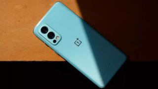 OnePlus Nord 2 rulează un OxygenOS cu cod din Oppo ColorOS şi are aplicaţia Camera Oppo