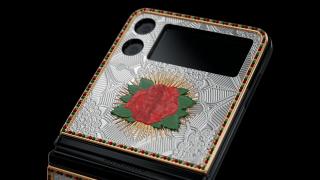 Cranii, aur alb şi diamante pentru variantele de lux Galaxy Z Fold 3 şi Z Flip 3, modificate de Caviar