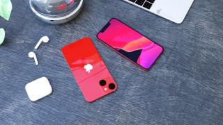 iPhone 13 ar putea rezolva în sfârşit problemele cu bateria ale telefoanelor Apple; Se vehiculează un nume “iPhone 12s” mai nou