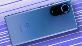 Huawei Nova 9 se va încărca foarte rapid, poate cel mai rapid dintre telefoanele midrange