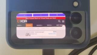 Samsung Galaxy Z Flip 3 are un exploit/bug care îi afectează ecranul extern