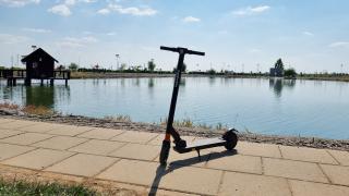 Prezentare KUGOOKirin S1 Pro - Trotinetă electrică pliabilă cu construcție robustă și autonomie generoasă