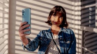 Preț și disponibilitate Motorola Moto G60s în România