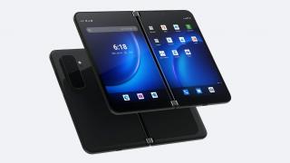 Microsoft Surface Duo 2 devine oficial: ecrane superioare, cameră triplă, preţ de 1500 de dolari