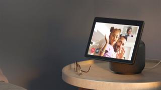 Amazon lucrează la o boxă Echo cu display de 15 inch; Pregătește și un soundbar, o tehnologie Echo Auto
