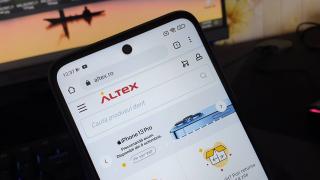 Altex va avea o aplicație de mobil lansată până la final de lună octombrie, la timp pentru campania Black Friday; Pregătește și un marketplace propriu