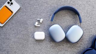 Noua actualizare pentru Apple AirPods Pro și AirPods Max aduce suport Find My, facilitând găsirea căștilor prin Bluetooth