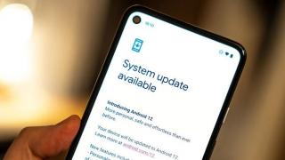 Google a lansat actualizarea stabilă la Android 12 pentru toate telefoanele Pixel compatibile