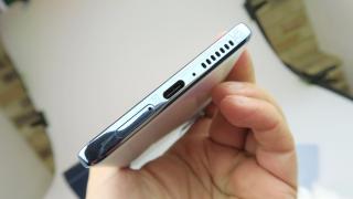 Motorola Edge 20 Pro: Baterie la nivelul primei generaţii Moto Edge